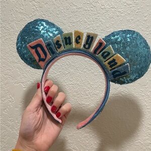 SOLD ❗️Disneyland Marquee Minnie Ears
